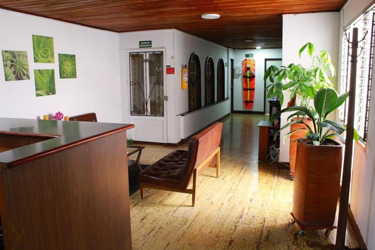 Hotel Alpino Armenia Exterior photo